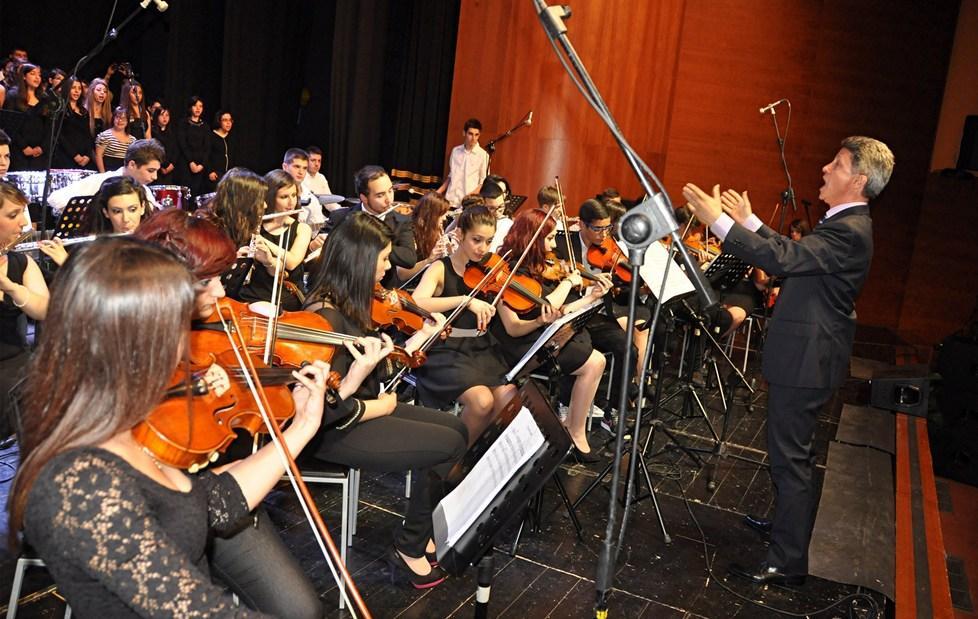 Teatro Eliseo a rischio «Ma il certificato è scaduto da 4 anni» 