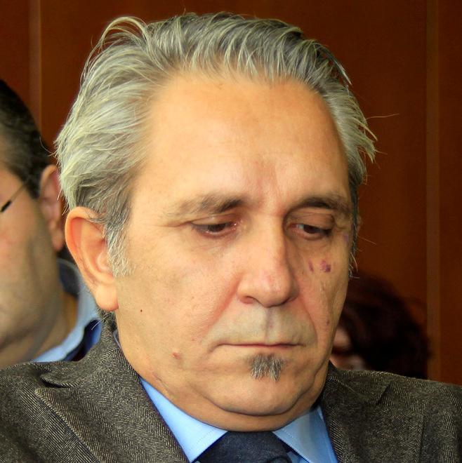 Il capogruppo passa la palla al segretario ma la “pace armata” ha un prezzo alto