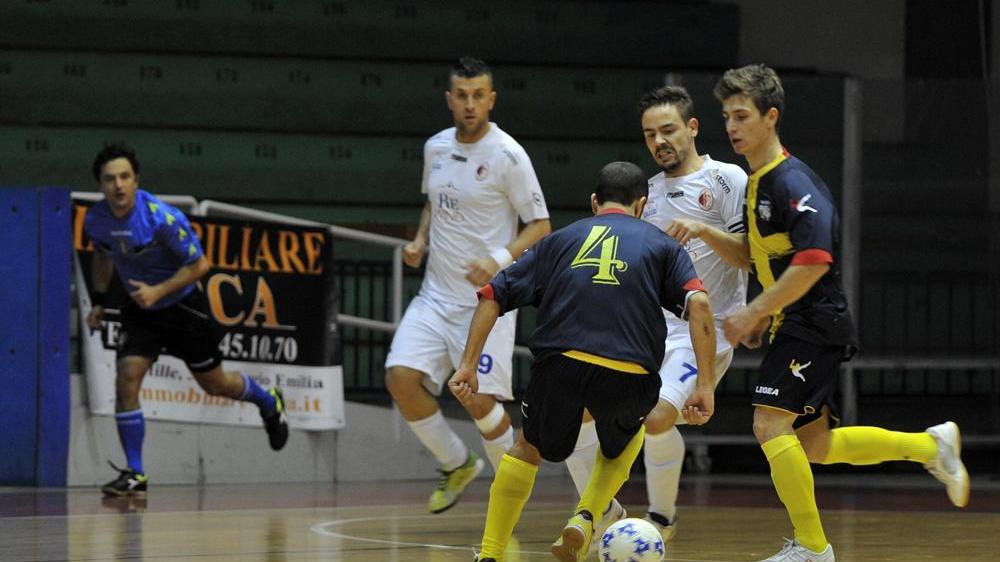 La Fratelli Bari Rewind vince in volata il derby col Bologna