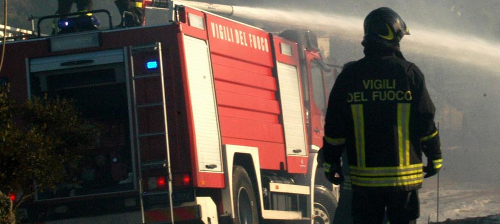 Incendi a Siligo e Codrongianos: bruciati 12 ettari
