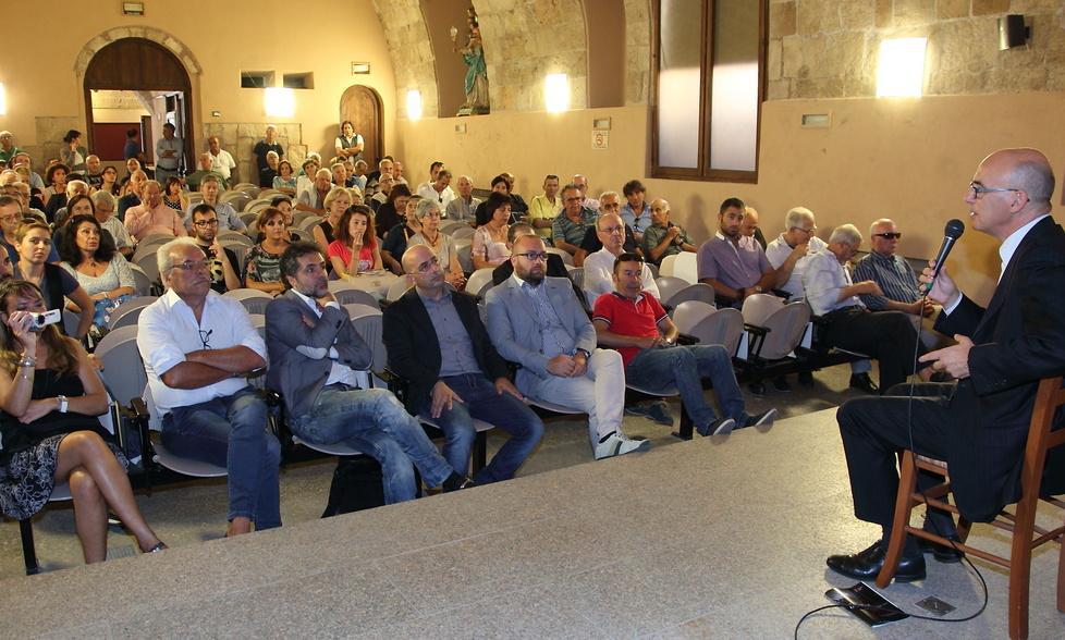 Soru ha presentato il programma