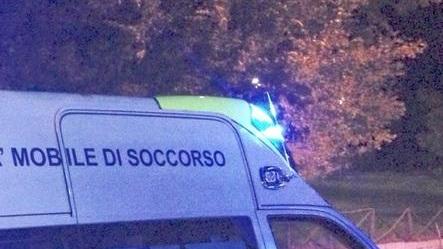 Cade dal balcone, grave un dipendente della Provincia