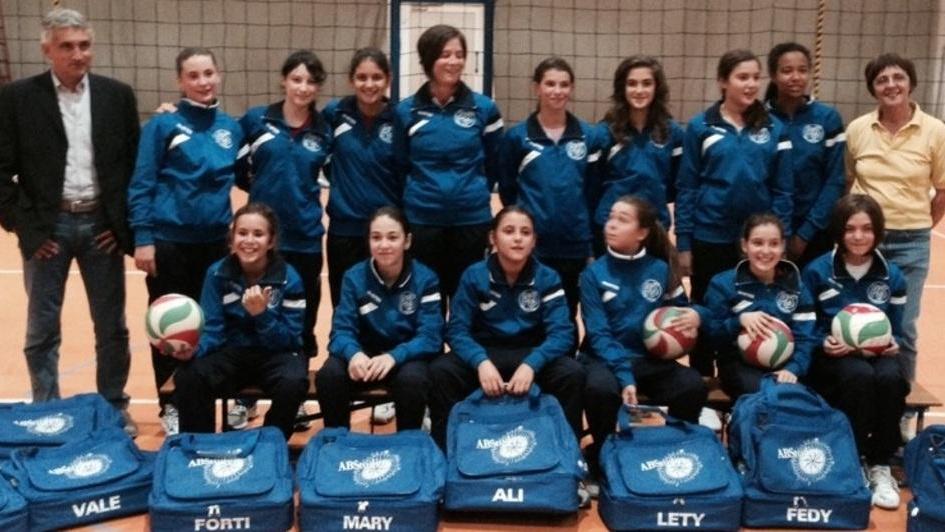 La Pgs raduna la squadra e gli sponsor la personalizzano
