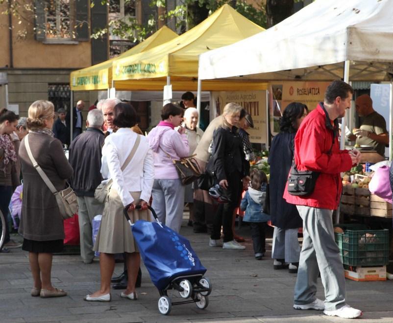 Il mercato contadino torna a sorridere 