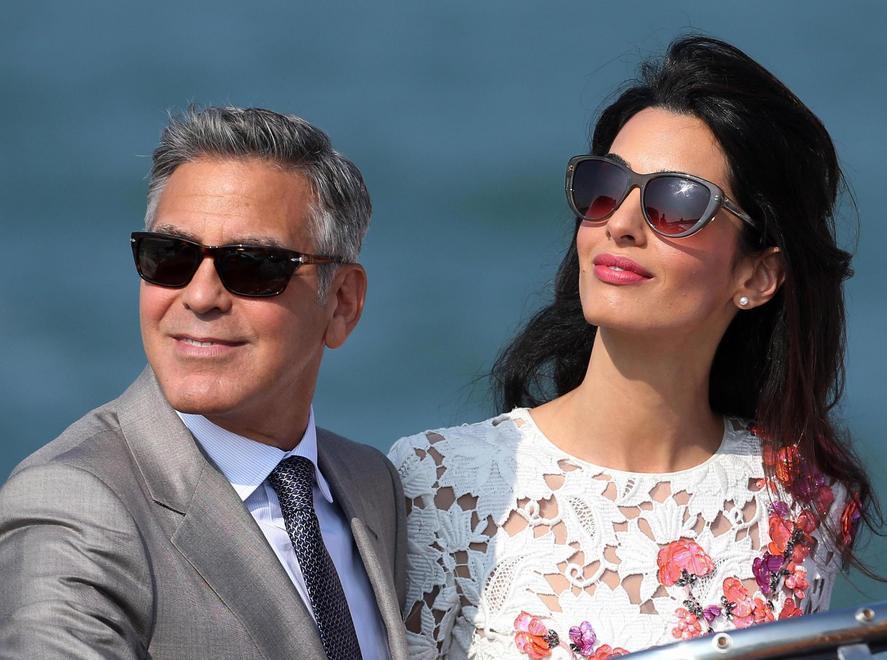 Per Clooney e Amal una luna di miele da incubo