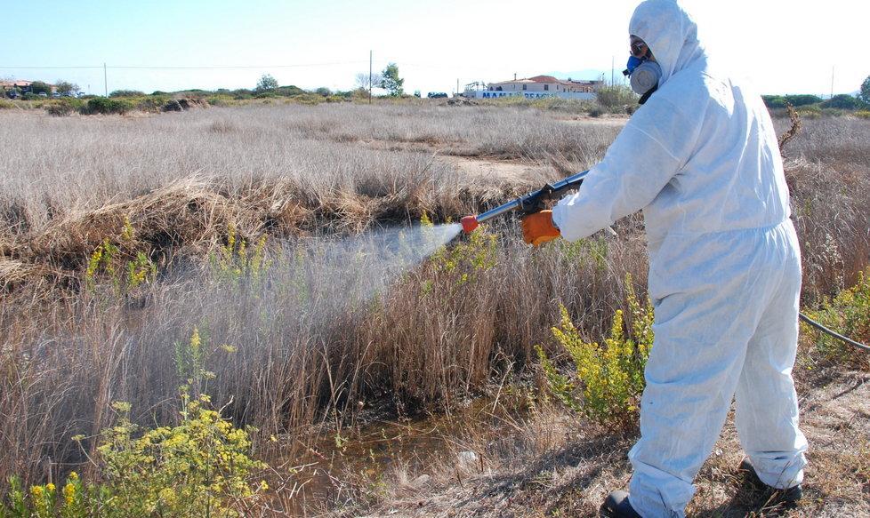 Disinfestatori precari a rischio 