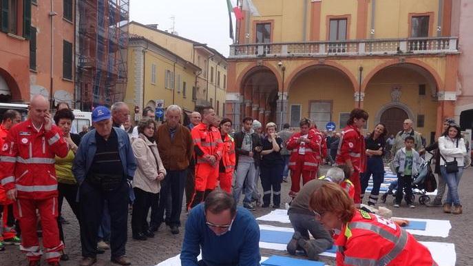 Tutti in piazza a Cento per salvare una vita