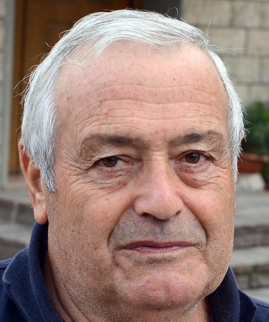 "Bisogna vietare ai tir di passare per il centro"