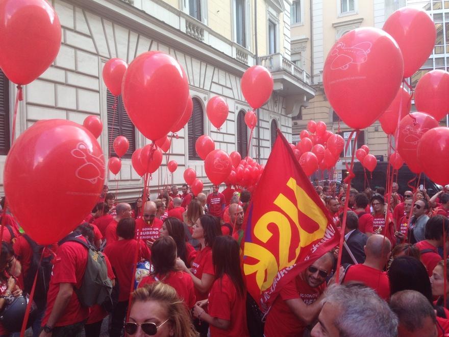 Meridiana, è la svolta: niente licenziamenti ma ricollocazioni 