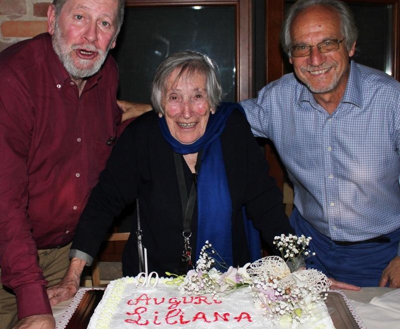 Una grande festa a Banari per i 90 anni di Liliana Cano 