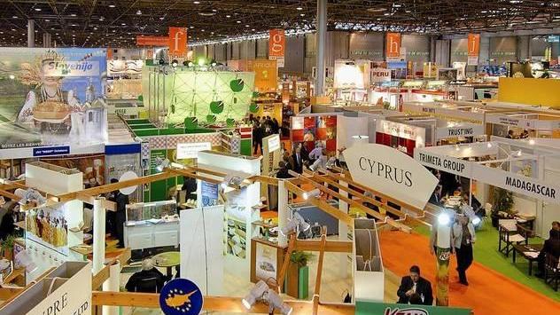 Sequestrati formaggi Parmesan a Parigi