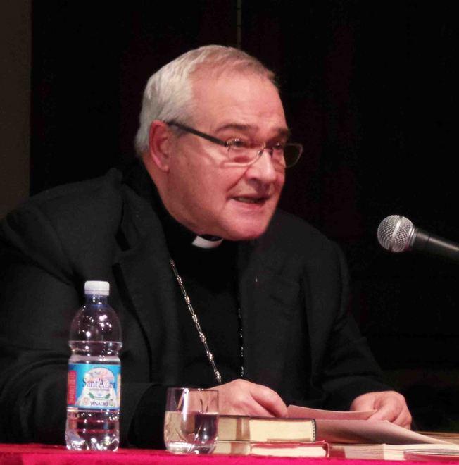 Monsignor Negri rileggerà i Promessi sposi