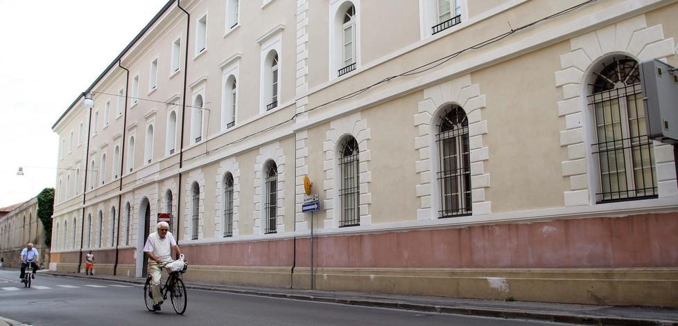 Nuova caserma della Finanza Ripresi i lavori dopo lo stop