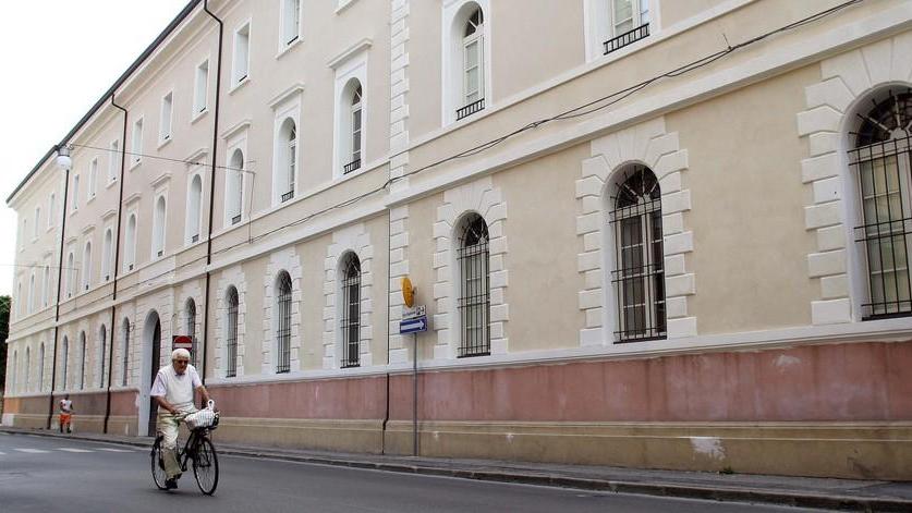 Nuova caserma della Finanza Ripresi i lavori dopo lo stop