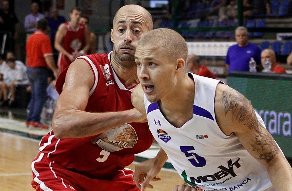 Amici, 5 punti... di sutura per far vincere la Mobyt 