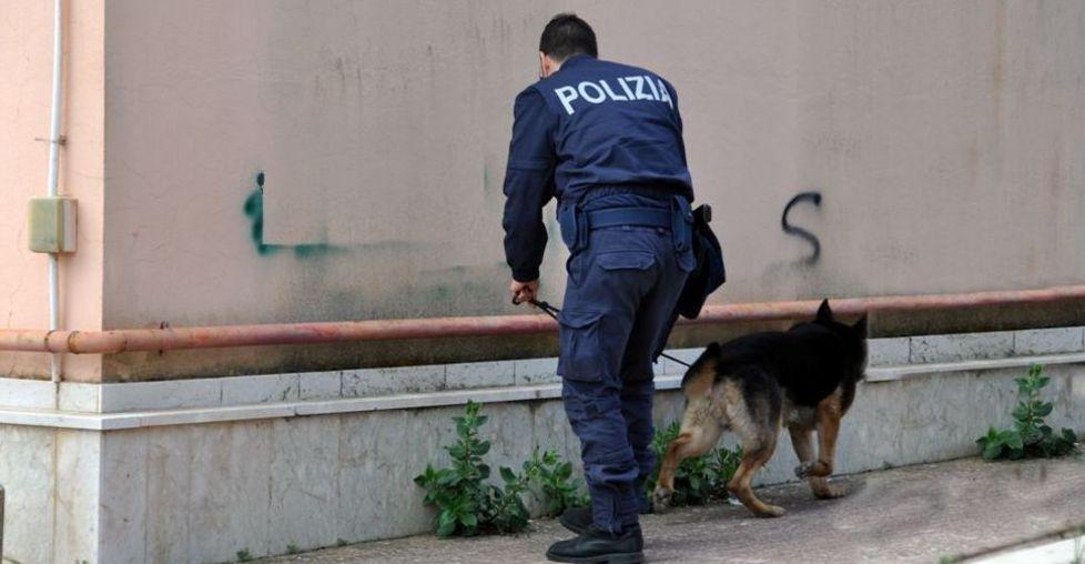 Controlli antidroga, la polizia denuncia due persone
