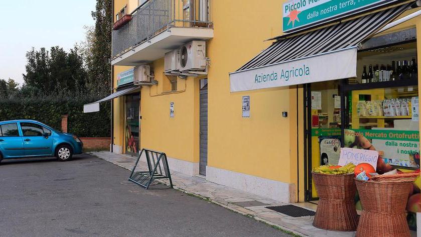 Albareto: negozio razziato in pieno giorno
