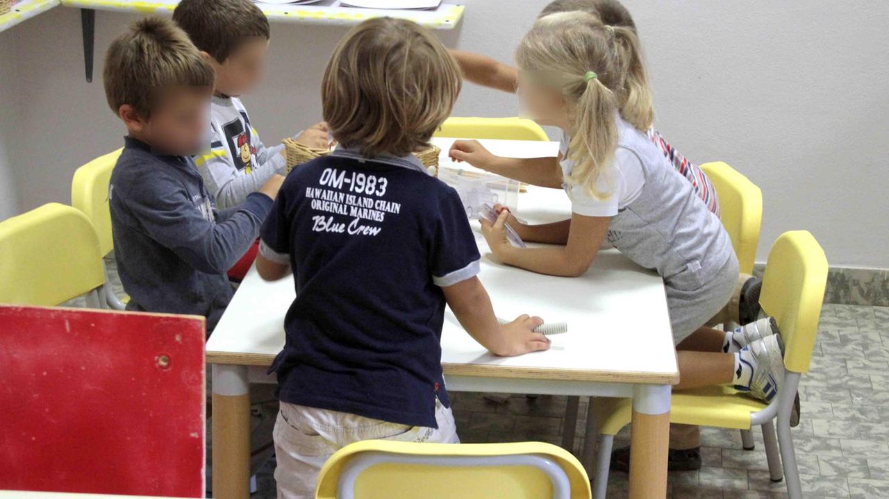 Bimbi celiaci, portatevi il pranzo da casa