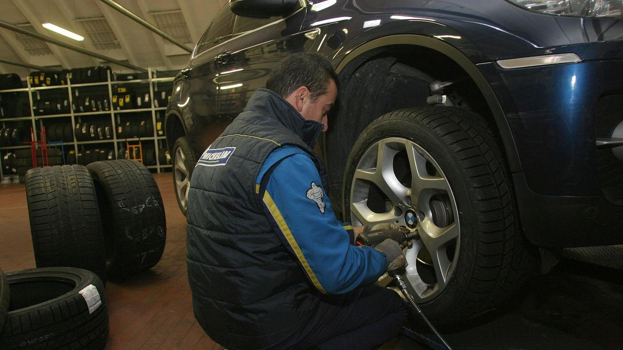 Pneumatici invernali, c'è tempo fino al 15 novembre