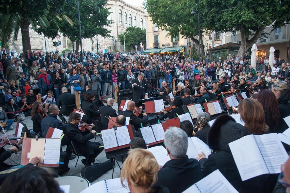Concerto di solidarietà contro i licenziamenti all’Opera di Roma 