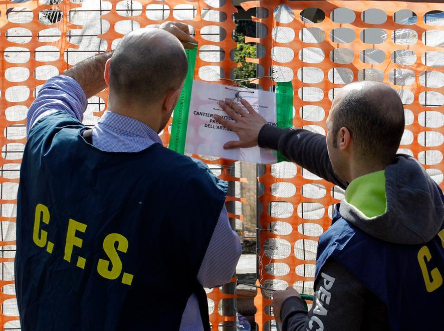 Chioschi sui Viali: pm e gip divisi dal cemento 