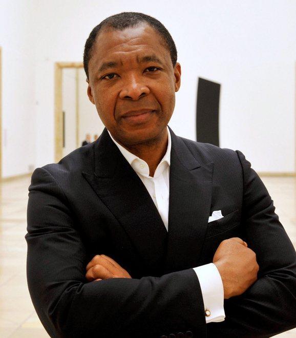 Biennale di Venezia Okwui Enwezor: «Leggeremo Marx»
