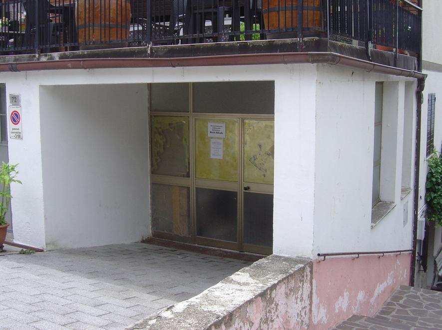 «Una moschea abusiva? Ispezionate quell’edificio» 