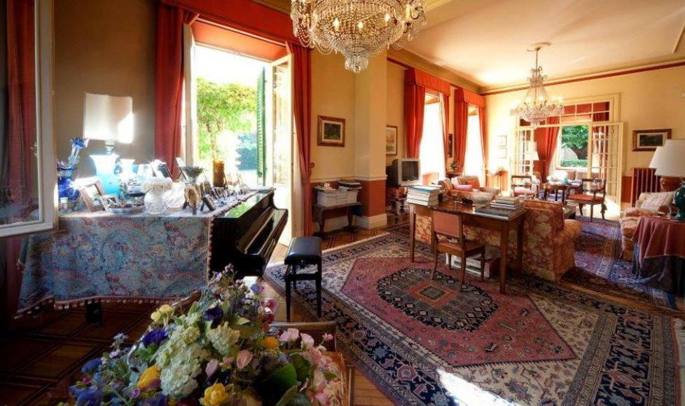 Il grande salone di villa Ducloz