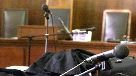 Indagati dal gip scelgono di non rispondere