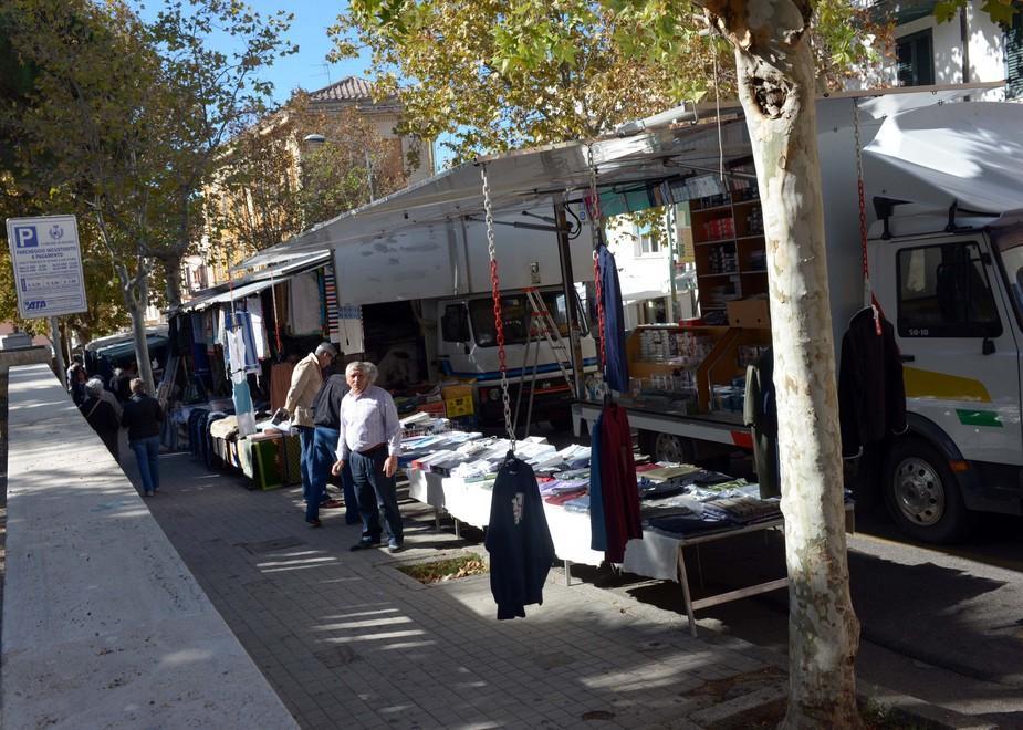 Il rilancio del mercatino parte dal cuore della città 