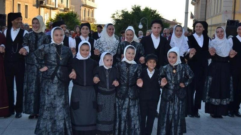 Gruppo folk in versione junior, si cercano bambini