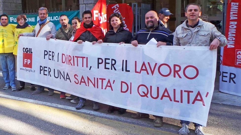 «Servono sanitari e l’Asl assume avvocati» 