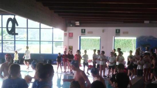 Grande festa per i dieci anni della piscina