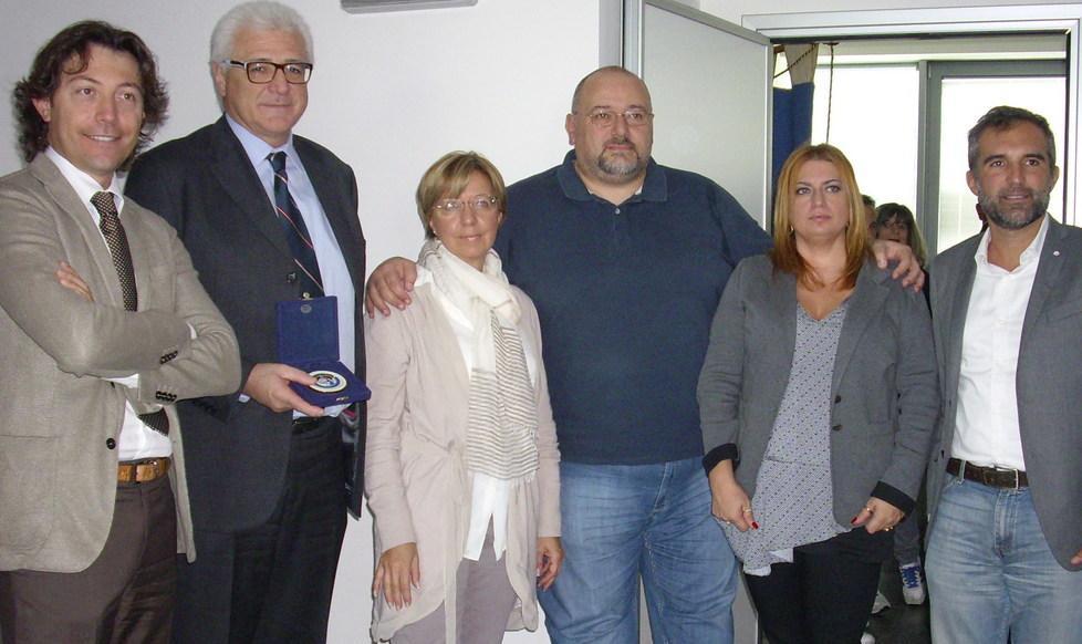 Solidarietà in calzamaglia 