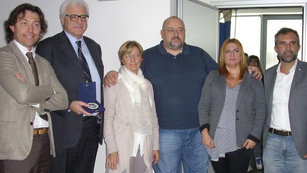 Solidarietà in calzamaglia