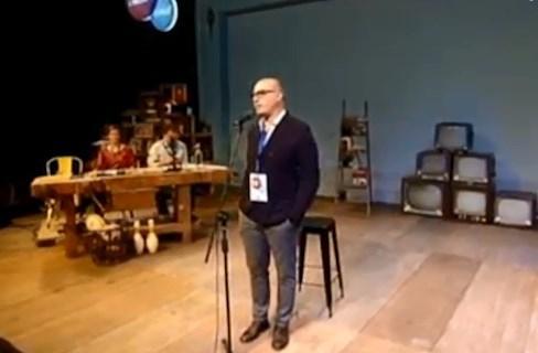 Leopolda, standing ovation per Bonaccini 
