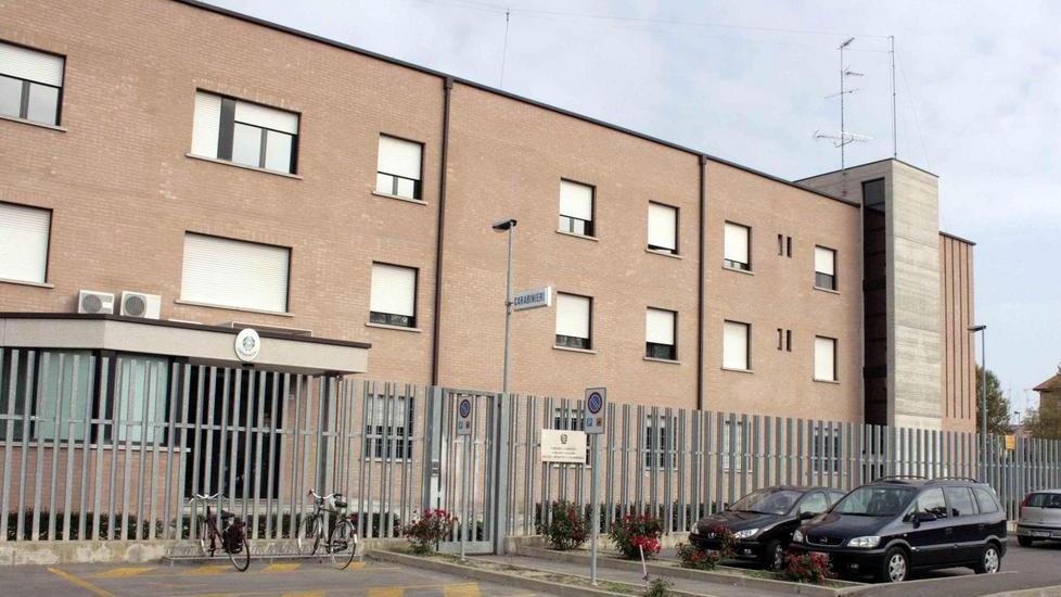 Gasolio e pellet rubati nei magazzini Furti in tante case