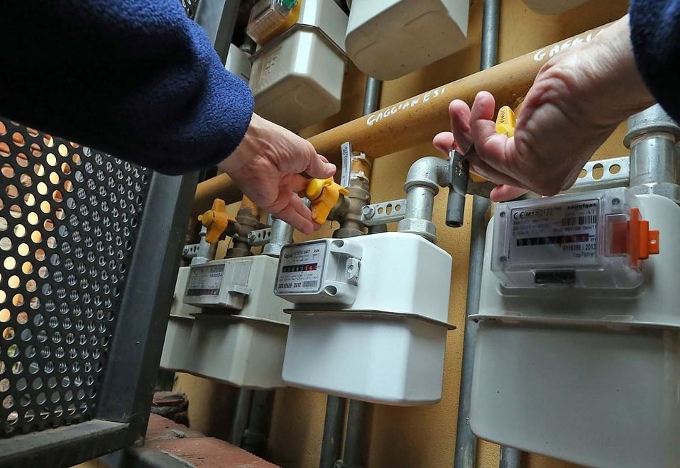 Gas, allarme Consumatori: «C’è chi estorce contratti» 