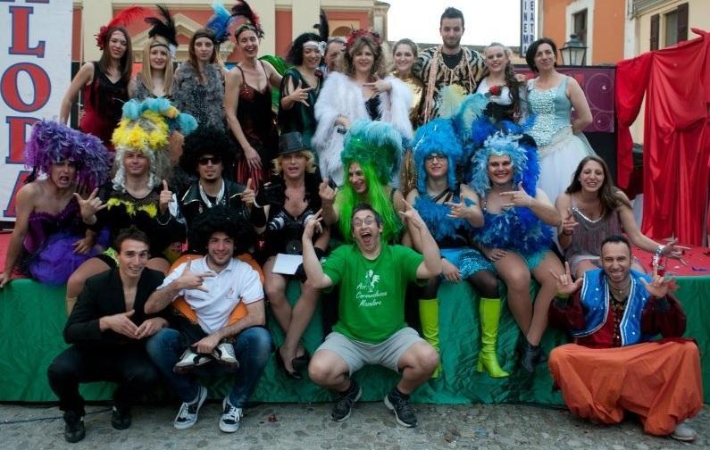 Maschere centesi in vetrina a Comacchio