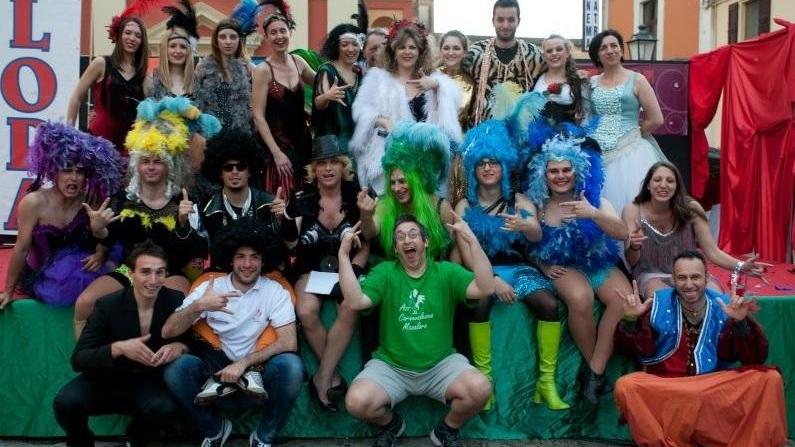 Maschere centesi in vetrina a Comacchio