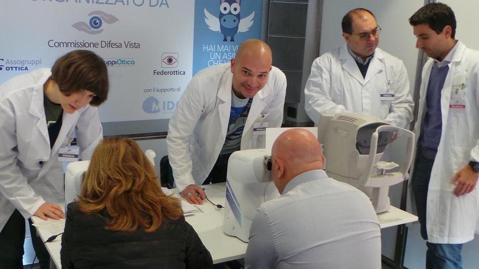 “Vediamoci in giro” Controllo gratuito della vista