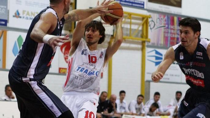 Poco gioco, poche idee: Tramec ko