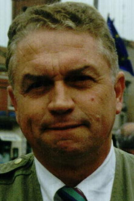 Una cerimonia semplice per un uomo “speciale” 