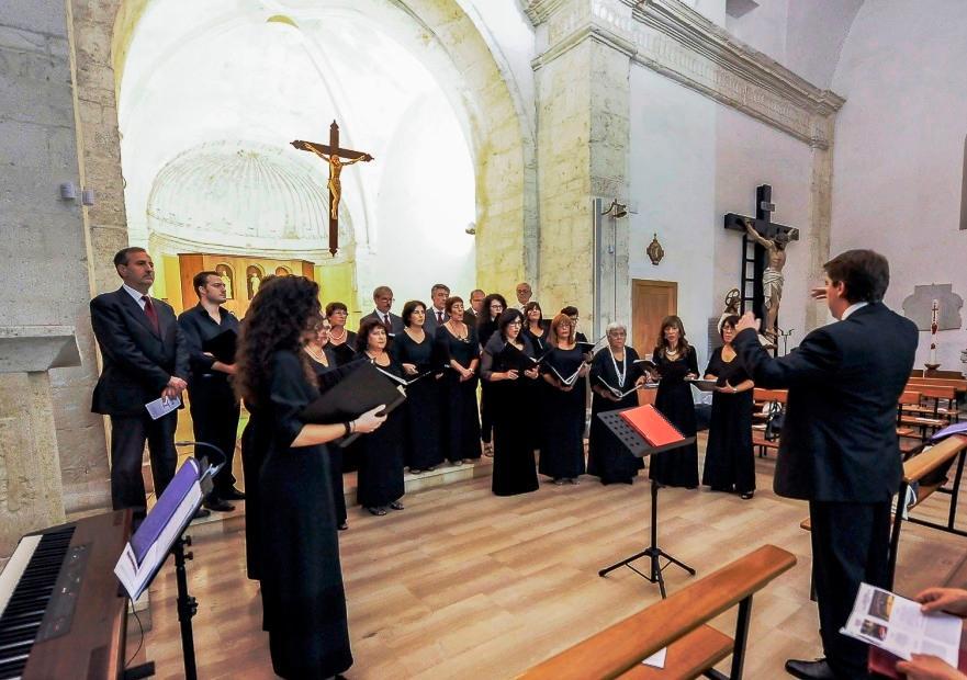 Il coro polifonico Goitre in un momento della rassegna