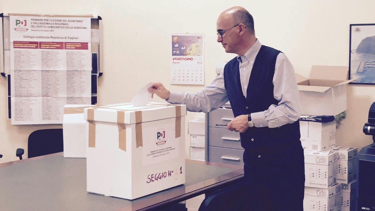 Soru mentre vota alle primarie