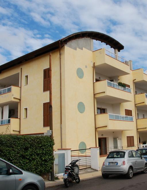 Le 14 case della malavita ai senzatetto della città
