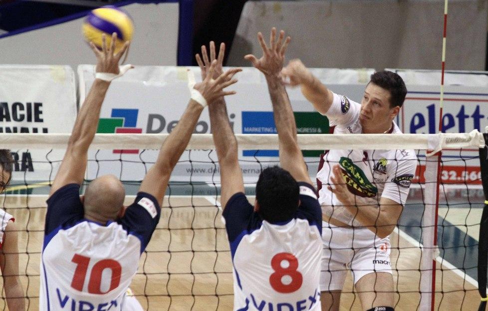 Coach Zambelli: «Grazie agli alzatori che capiscono i cambi»