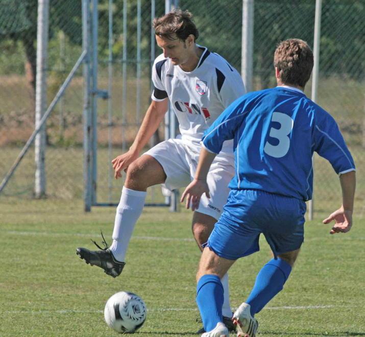 Casumaro sorride, Zappaterra non perdona 