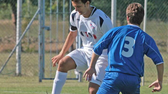 Casumaro sorride, Zappaterra non perdona