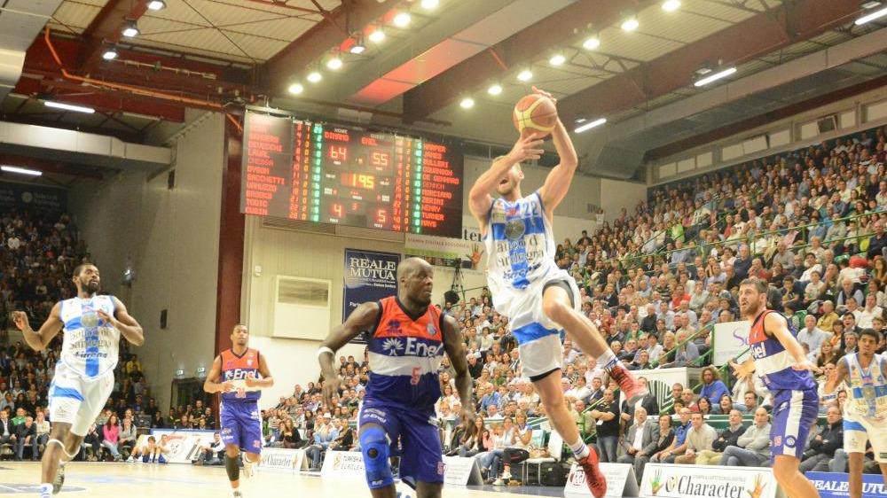 Miroslav Todic al tiro
